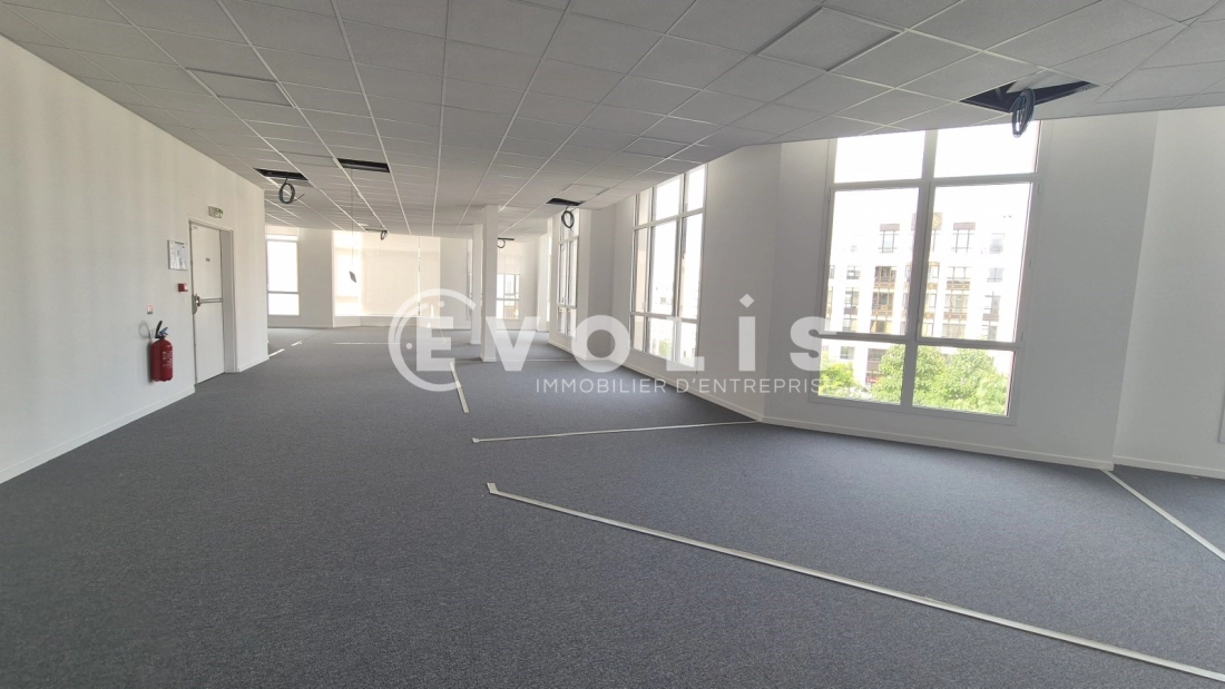 Photo 9 – location bureaux	CHESSY (77700)