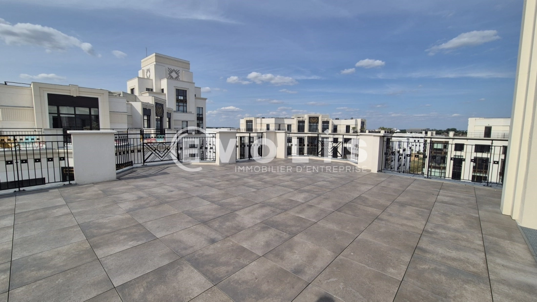 Photo 10 – location bureaux	CHESSY (77700)