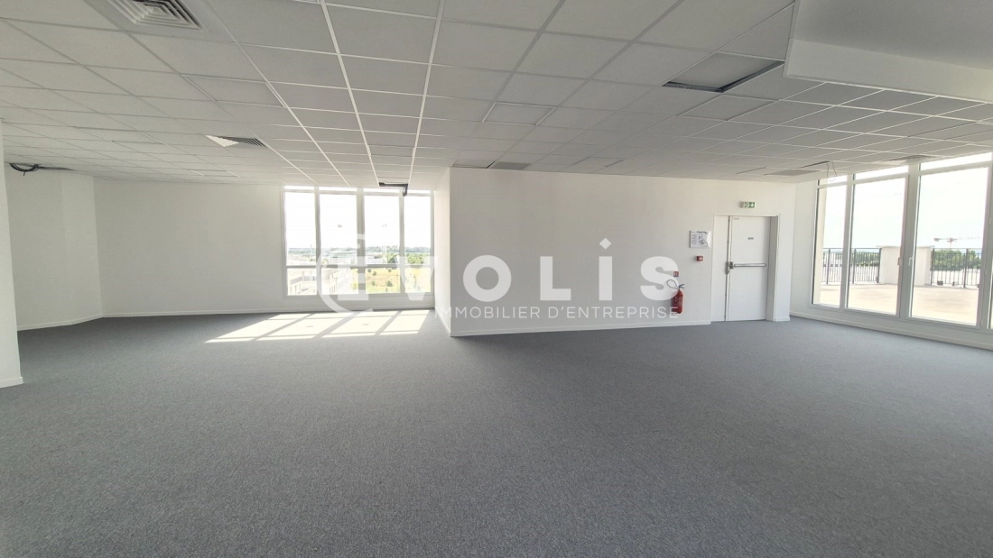 Photo 4 – location bureaux	CHESSY (77700)