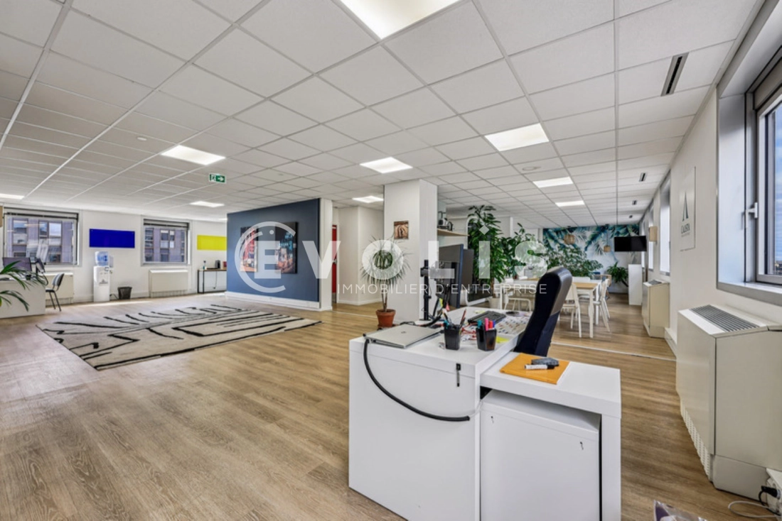 Photo 12 – location bureaux	NOISY LE GRAND (93160)