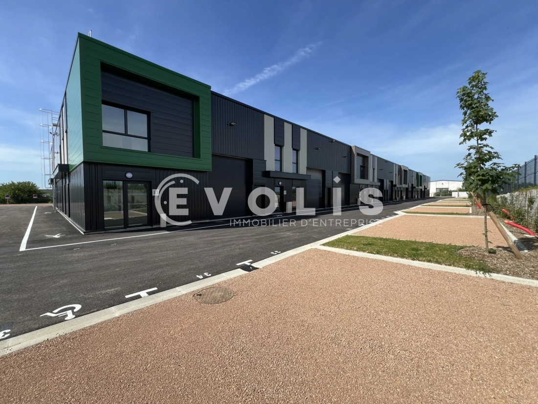 Photo 5 – location Entrepôts / activités	VILLETTE D'ANTHON (38280)