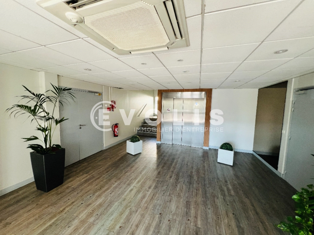 Photo 3 – location bureaux	NOISIEL (77186)