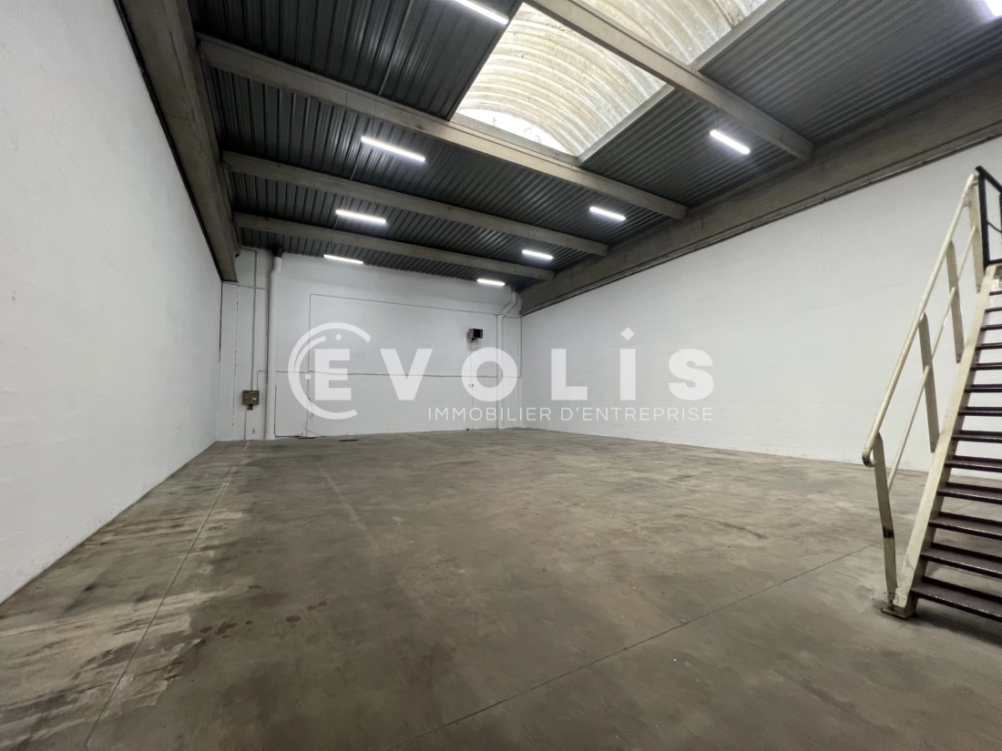 Photo 5 – location Entrepôts / activités	BONDY (93140)