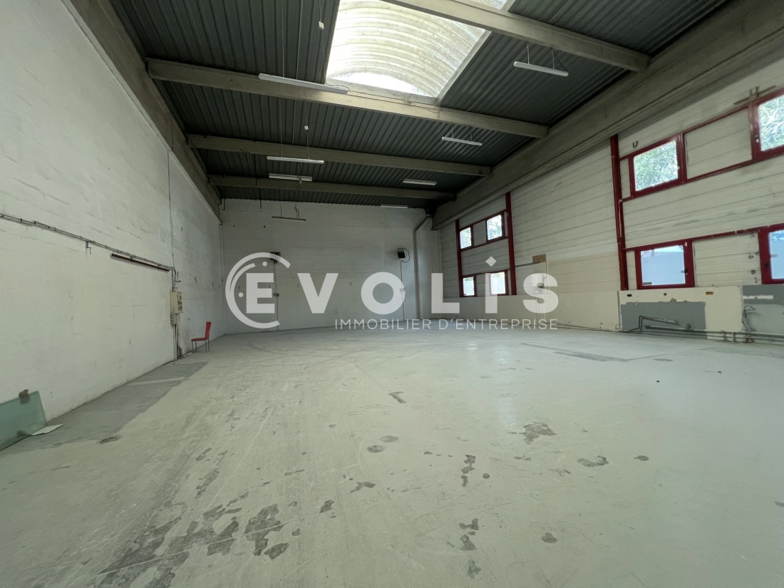 Photo 6 – location Entrepôts / activités	BONDY (93140)