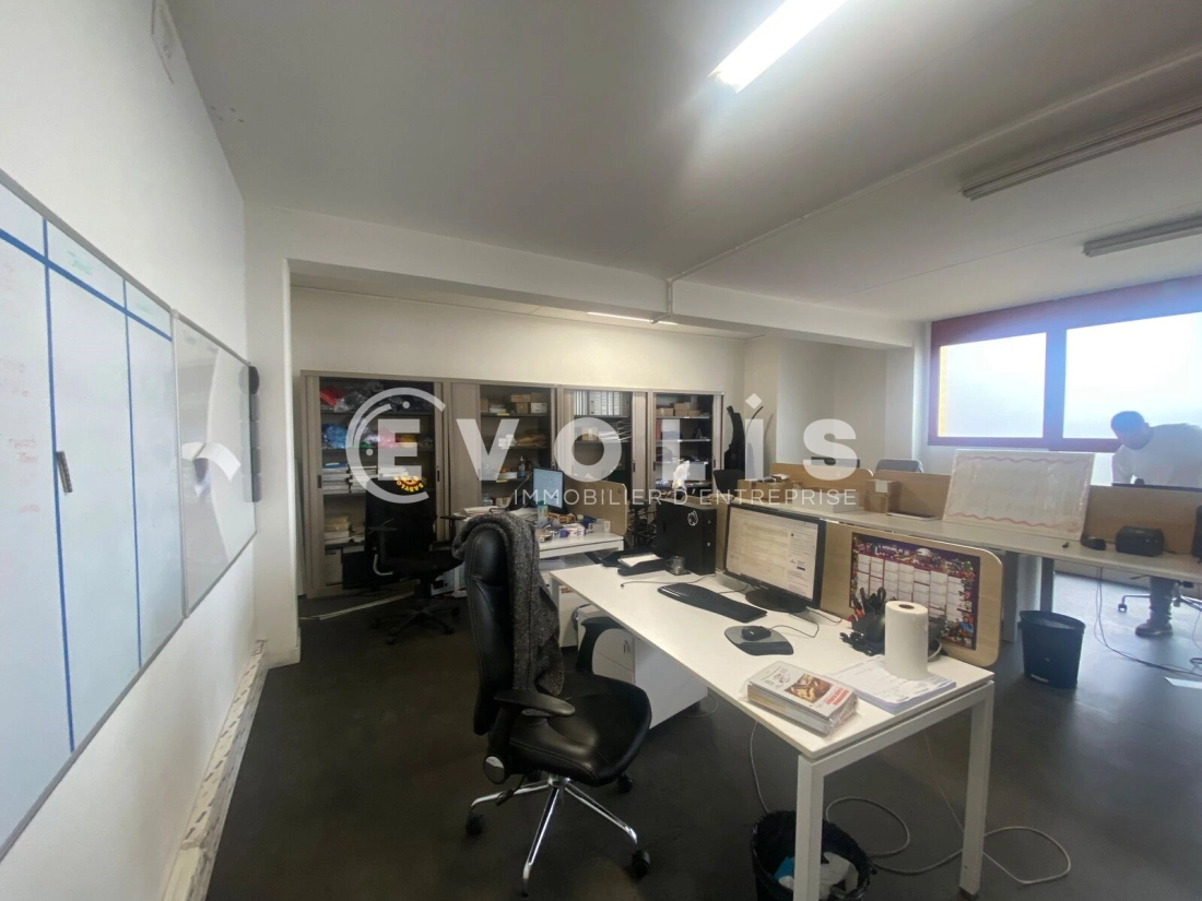 Photo 8 – location Entrepôts / activités	BONDY (93140)