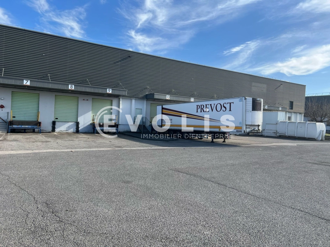 Photo 3 – location Entrepôts / activités	VENISSIEUX (69200)