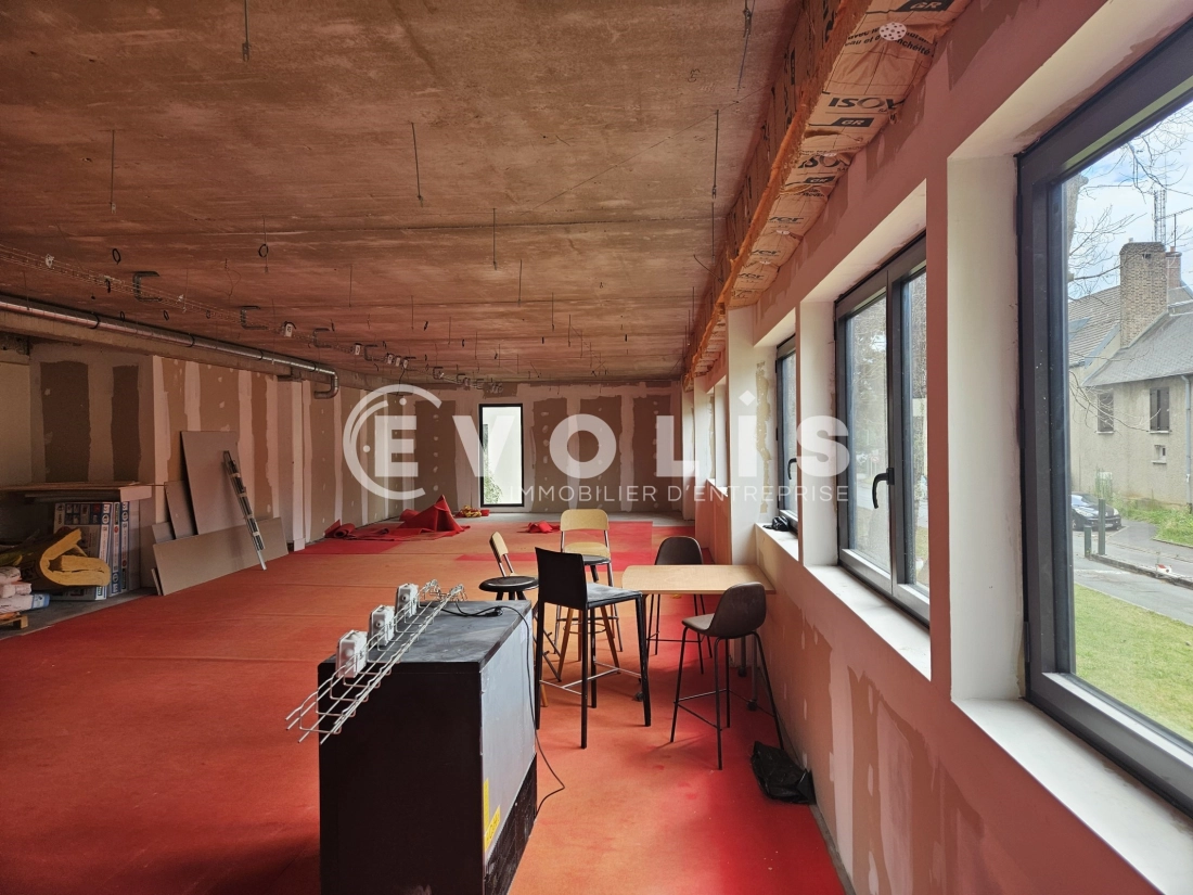 Photo 2 – location bureaux	LES ULIS (91940)