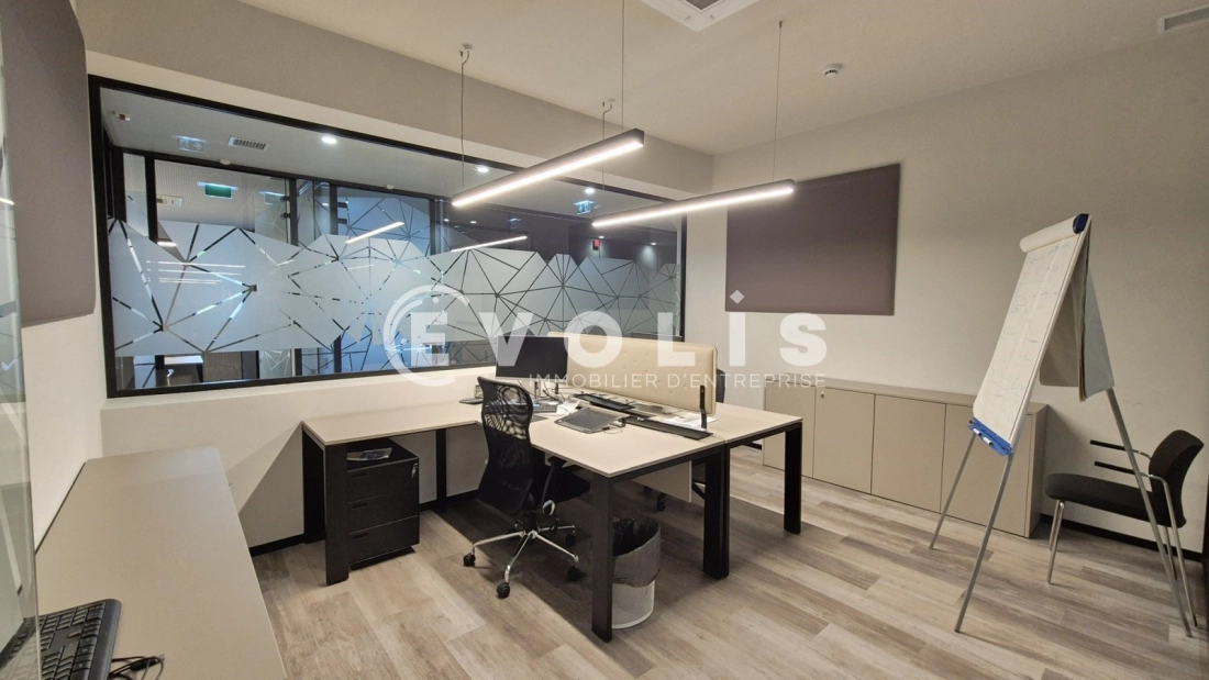 Photo 14 – vente Entrepôts / activités	BUSSY SAINT MARTIN (77600)