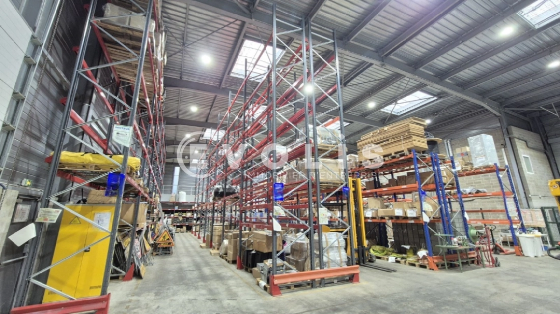 Photo 3 – vente Entrepôts / activités	BUSSY SAINT MARTIN (77600)