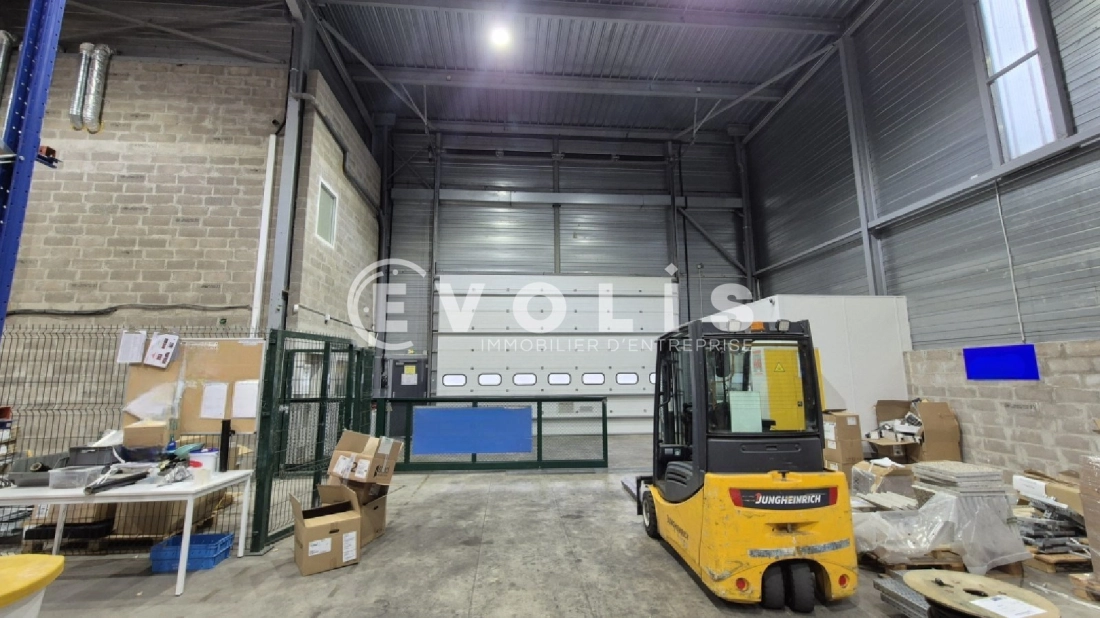 Photo 5 – vente Entrepôts / activités	BUSSY SAINT MARTIN (77600)