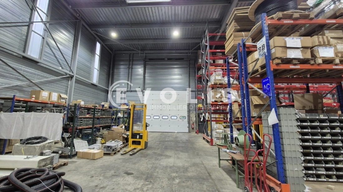 Photo 4 – vente Entrepôts / activités	BUSSY SAINT MARTIN (77600)