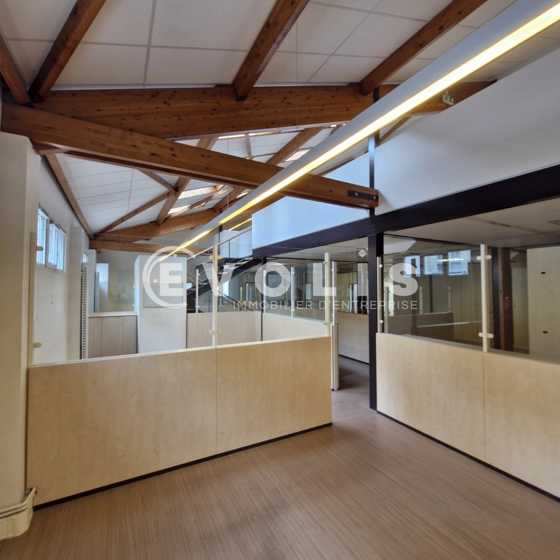 Photo 5 – location bureaux	MONTREUIL (93100)