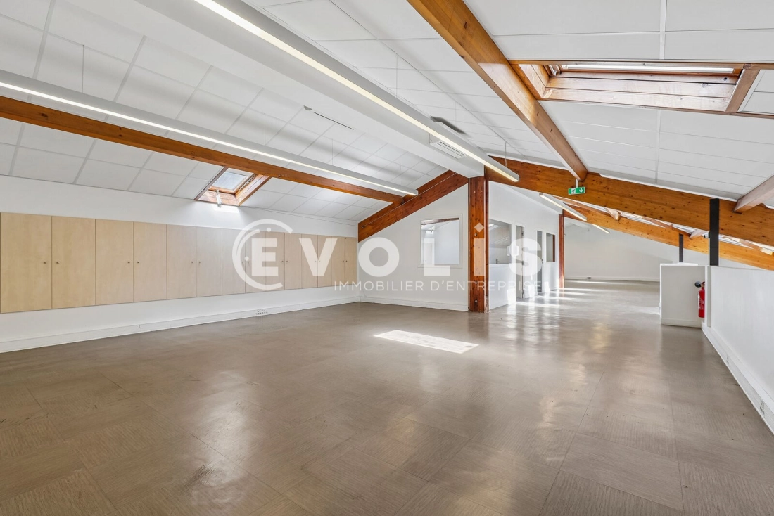 Photo 10 – location bureaux	MONTREUIL (93100)