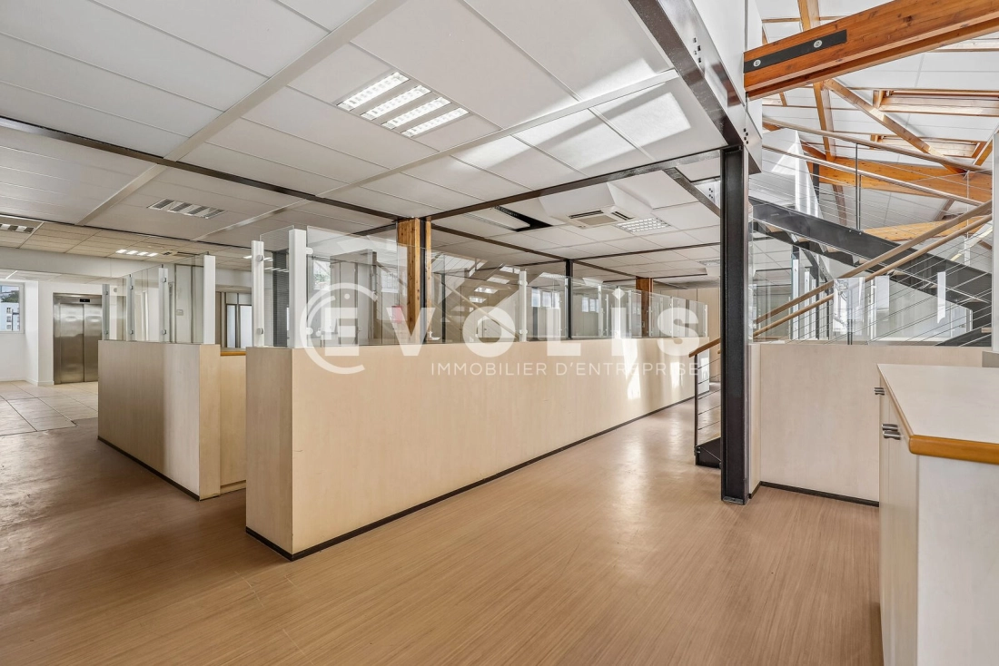 Photo 3 – location bureaux	MONTREUIL (93100)
