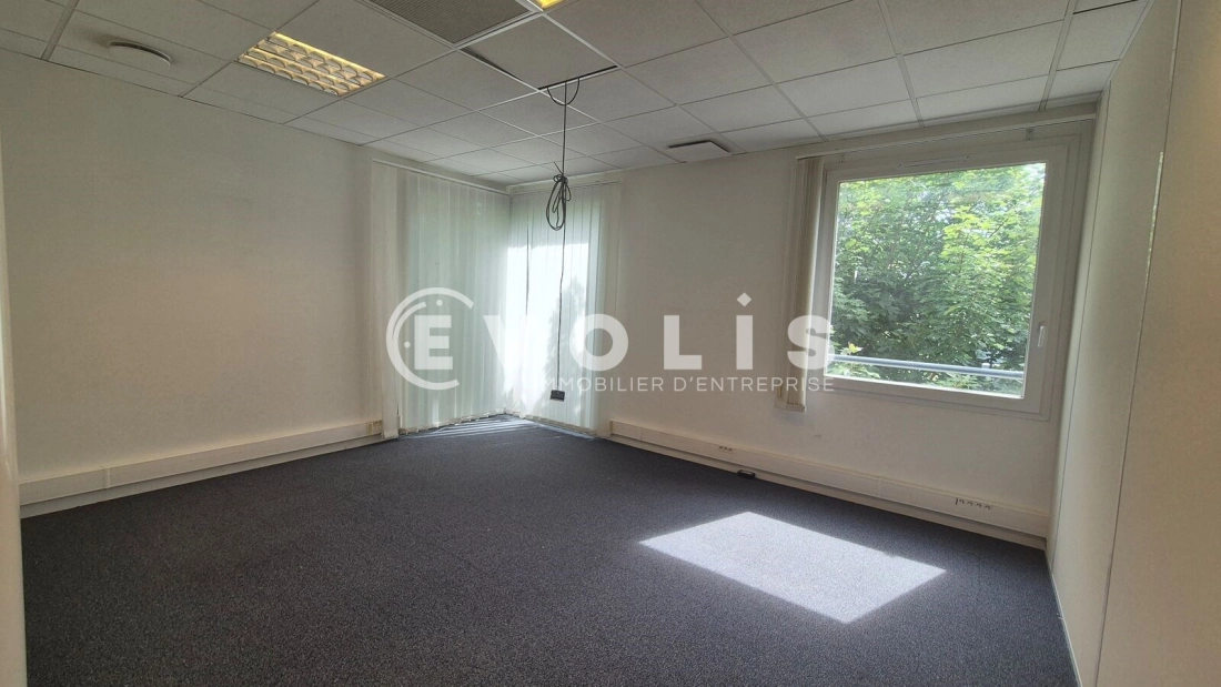 Photo 7 – location bureaux	MONTEVRAIN (77144)
