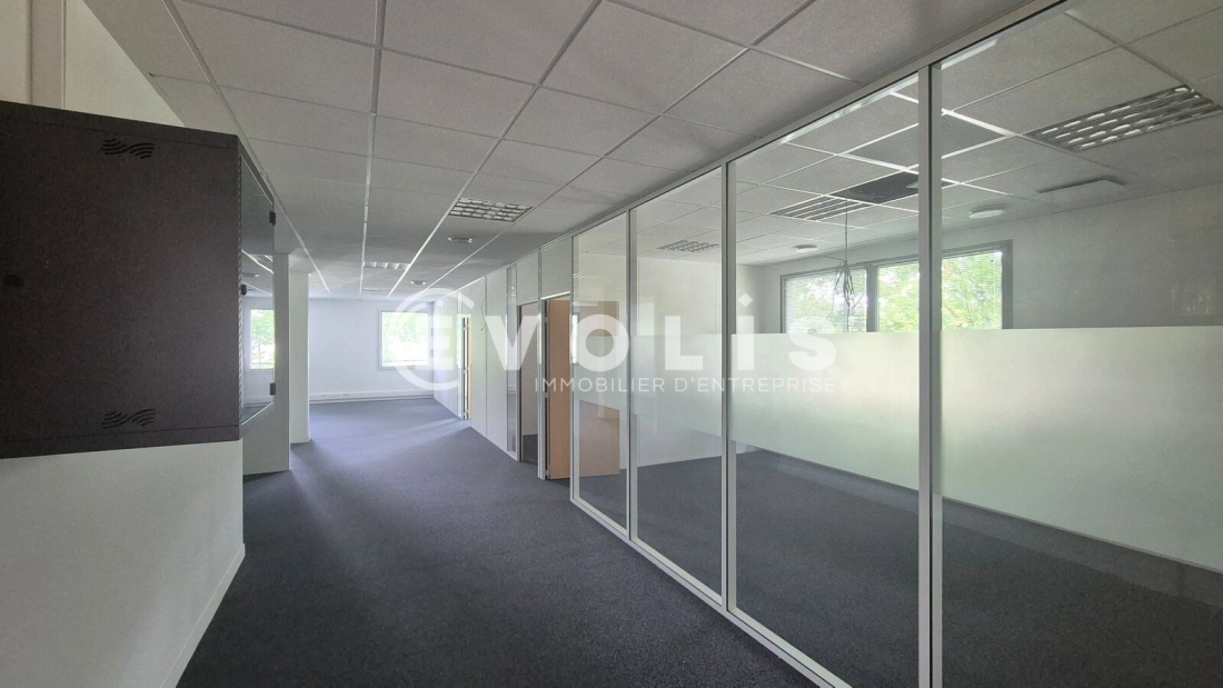 Photo 9 – location bureaux	MONTEVRAIN (77144)