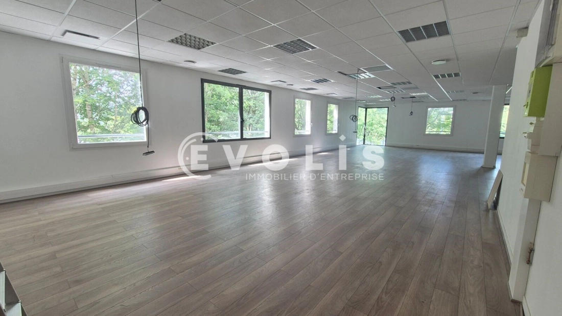 Photo 4 – location bureaux	MONTEVRAIN (77144)