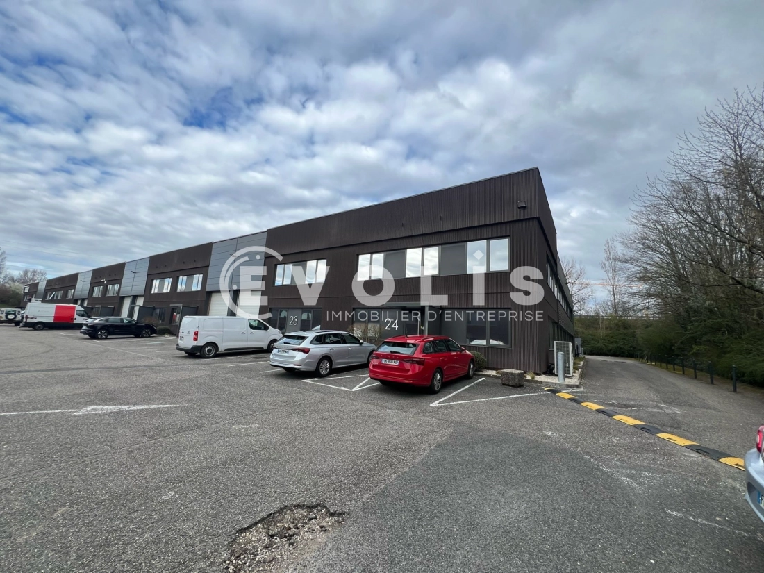 Photo 7 – location Entrepôts / activités	DARDILLY (69570)