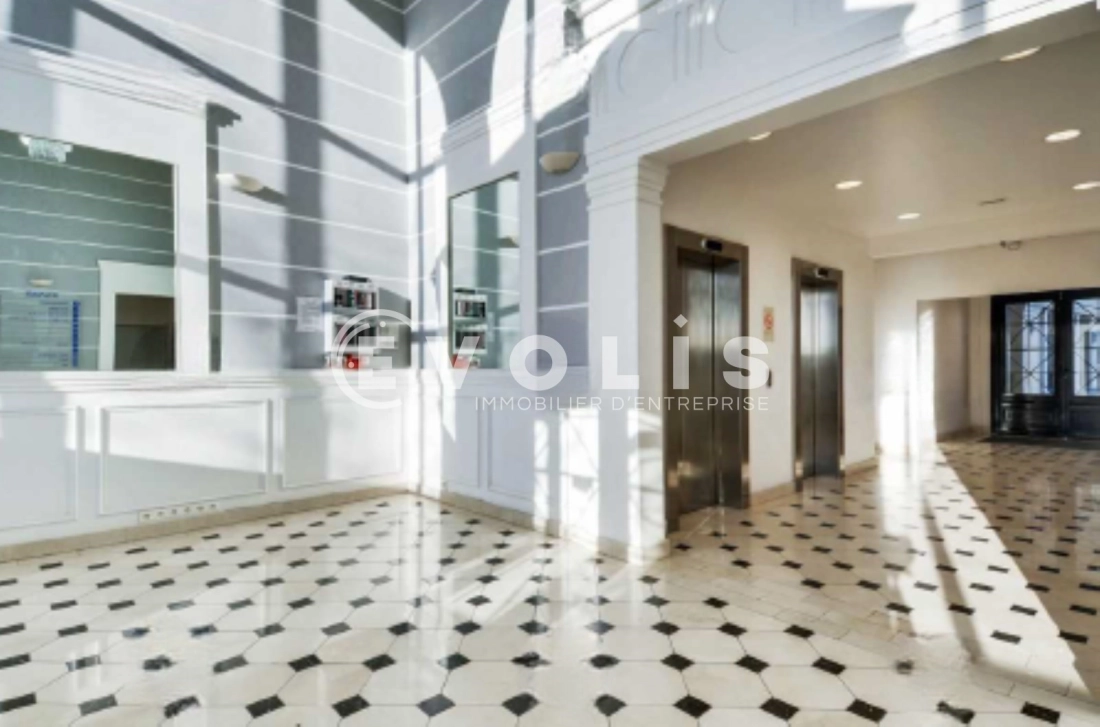 Photo 3 – location bureaux	CHESSY (77700)