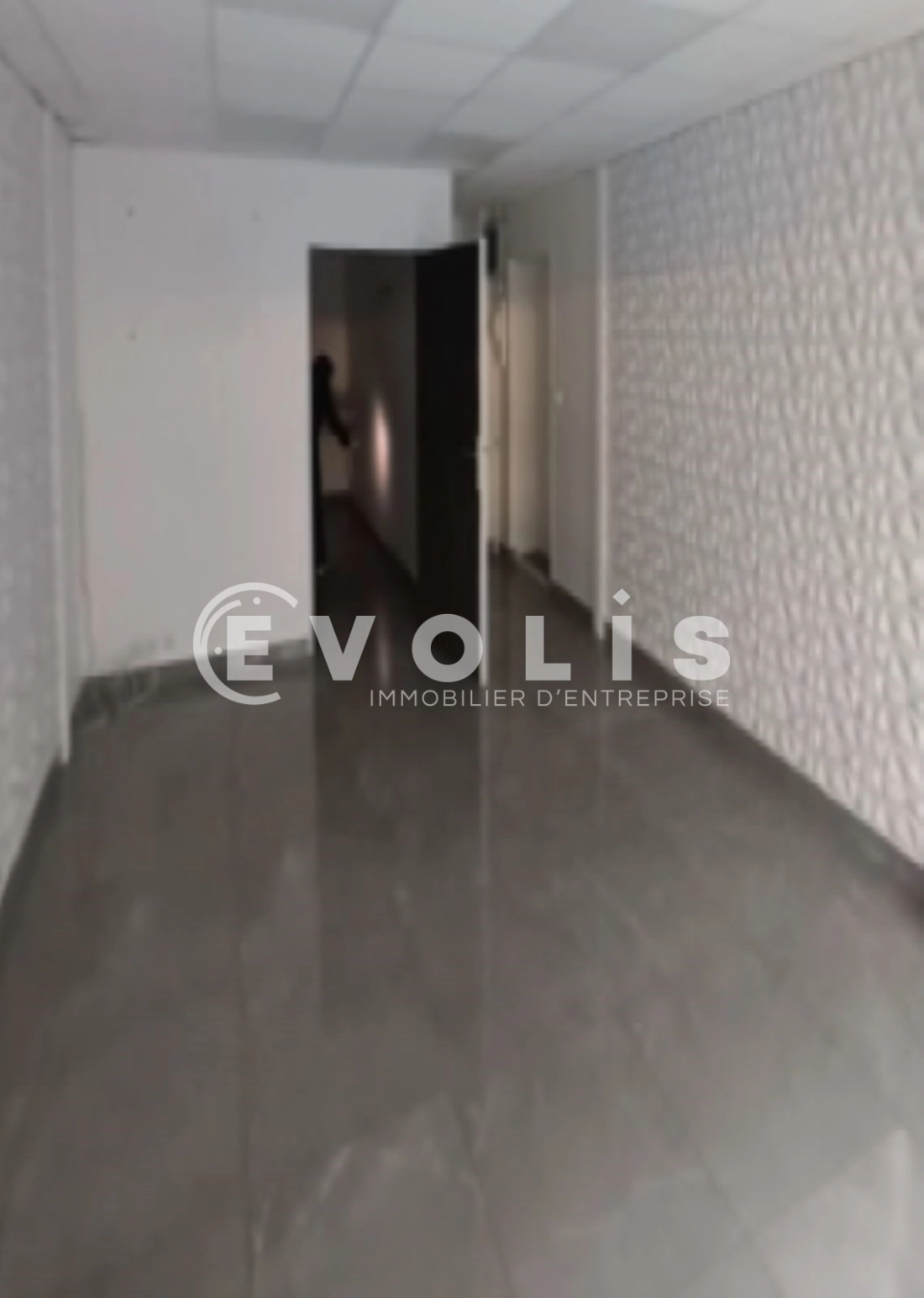 Photo 2 – location bureaux	PARIS (75010)