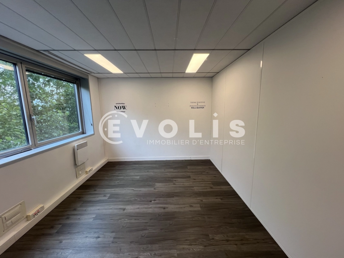 Photo 3 – location bureaux	NOISY LE GRAND (93160)