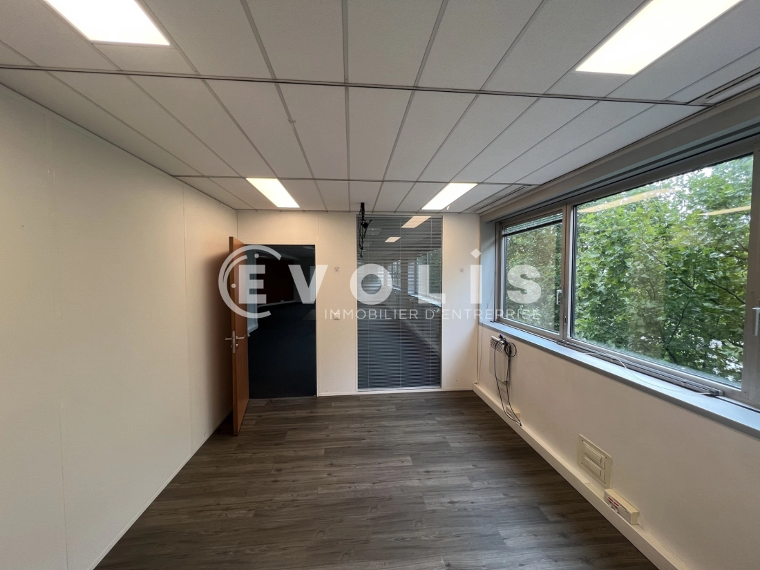 Photo 7 – location bureaux	NOISY LE GRAND (93160)