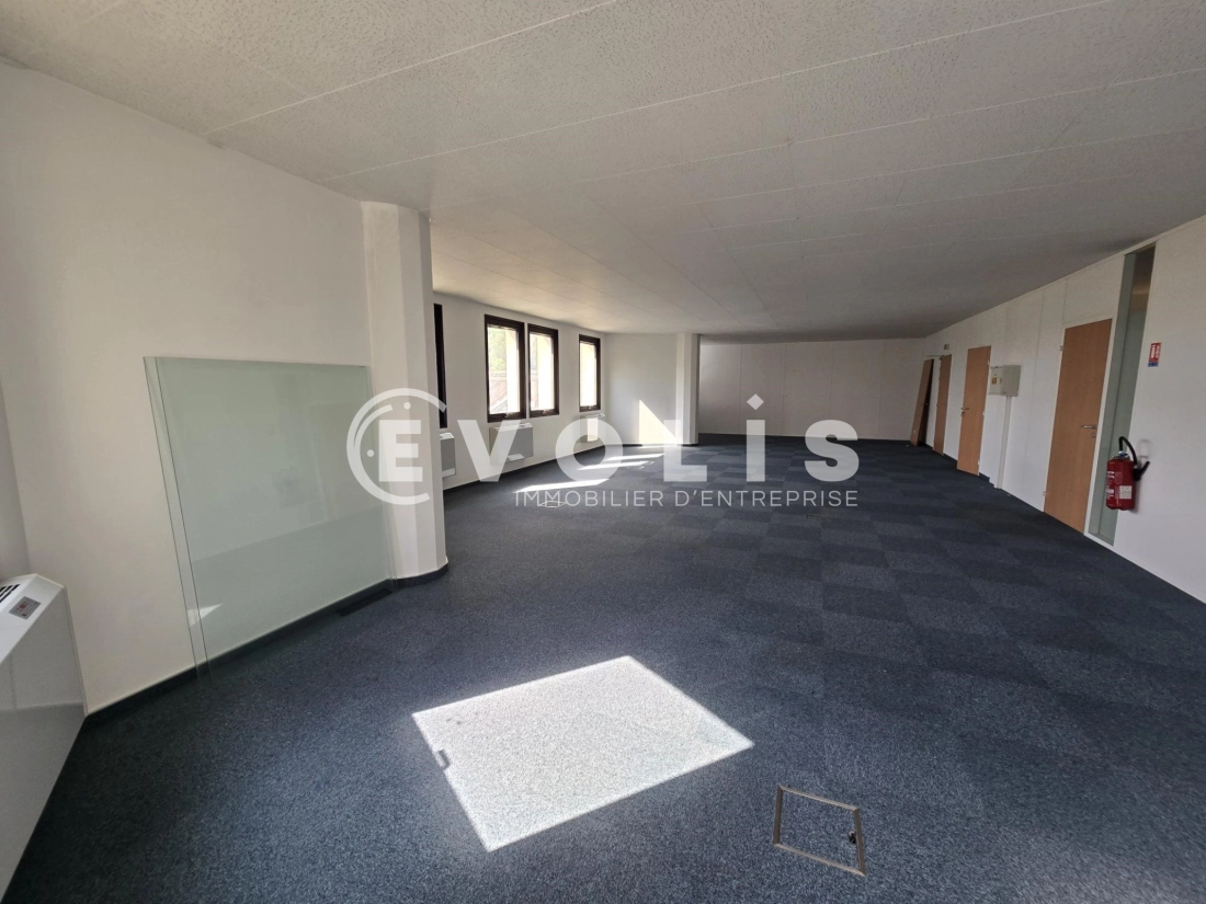 Photo 5 – location bureaux	SAINT AUBIN (91190)