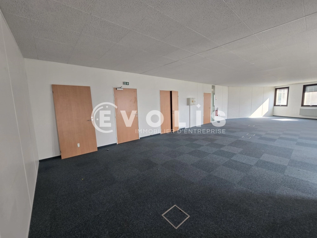 Photo 6 – location bureaux	SAINT AUBIN (91190)