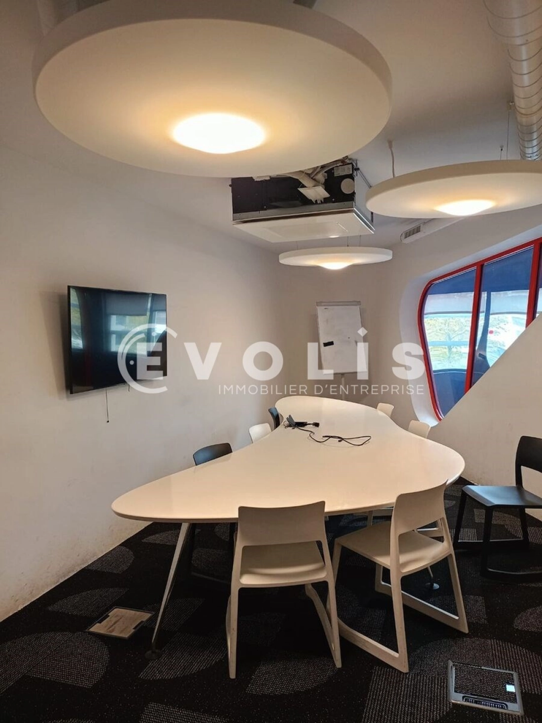 Photo 11 – location bureaux	PARIS (75019)