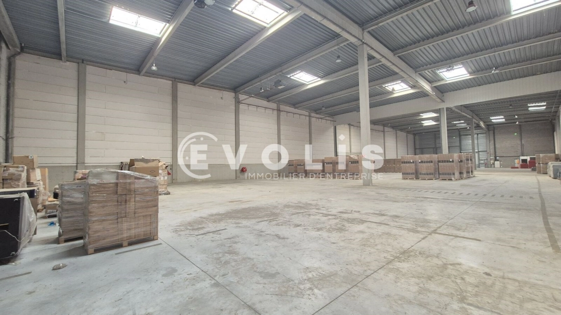 Photo 2 – location Entrepôts / activités	COLLEGIEN (77090)