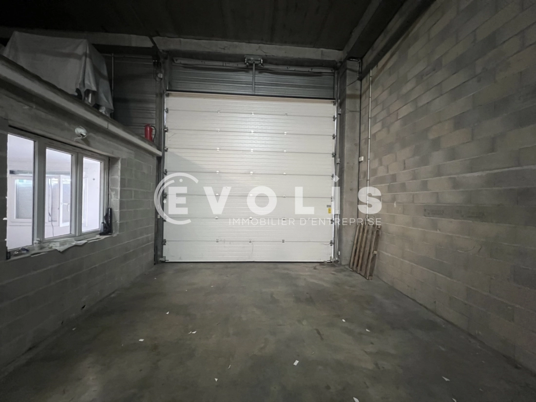 Photo 2 – location Entrepôts / activités	BOISSY SAINT LEGER (94470)