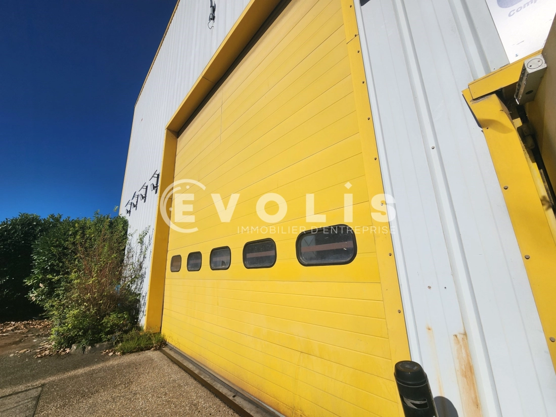 Photo 7 – location Entrepôts / activités	VAULX EN VELIN (69120)