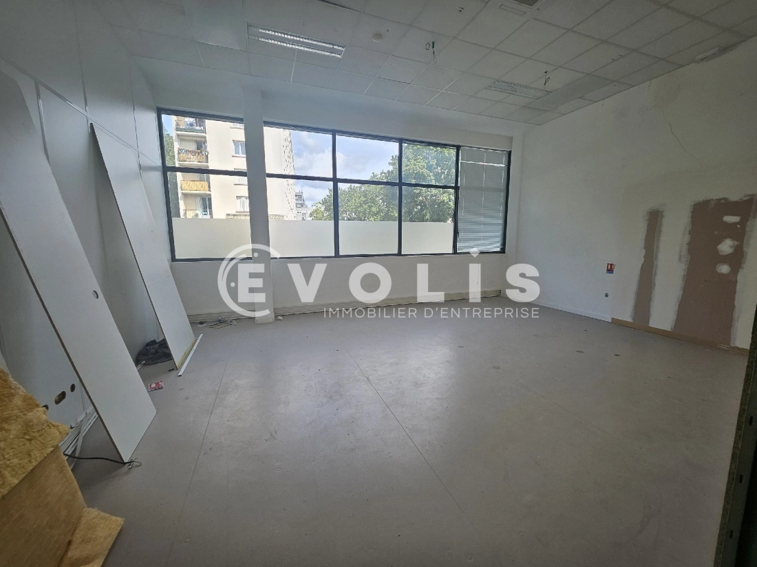 Photo 7 – location bureaux	BAGNEUX (92220)