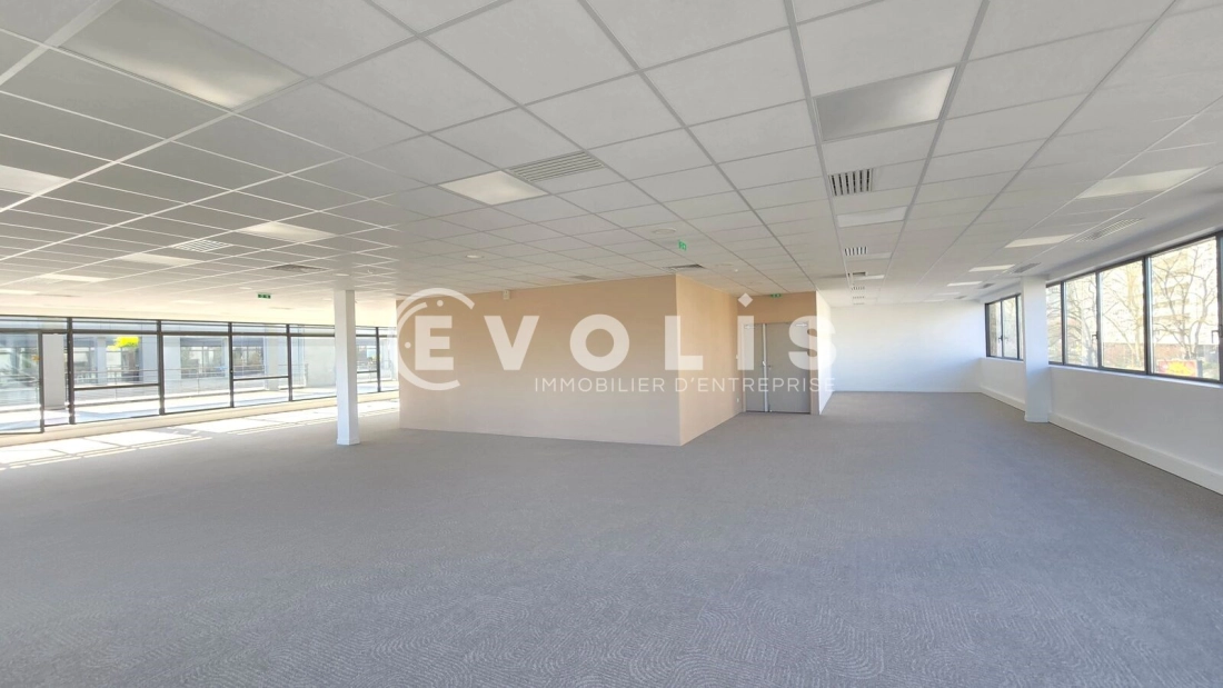 Photo 11 – location bureaux	BAGNEUX (92220)