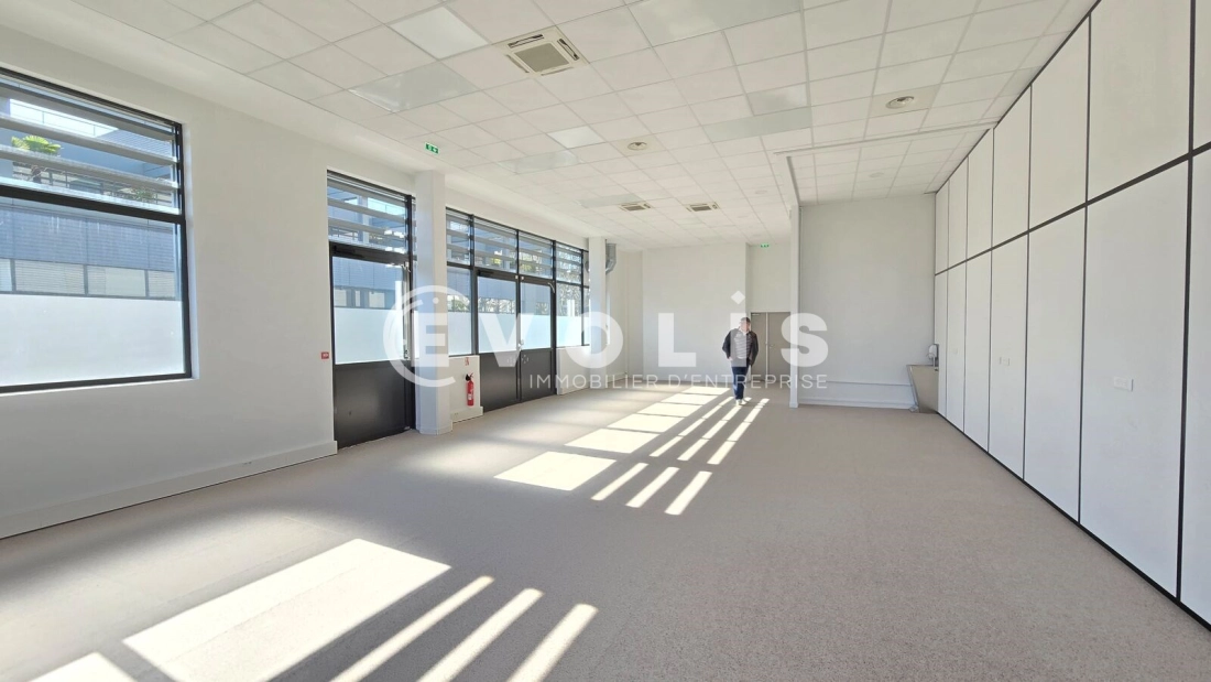 Photo 7 – location bureaux	BAGNEUX (92220)