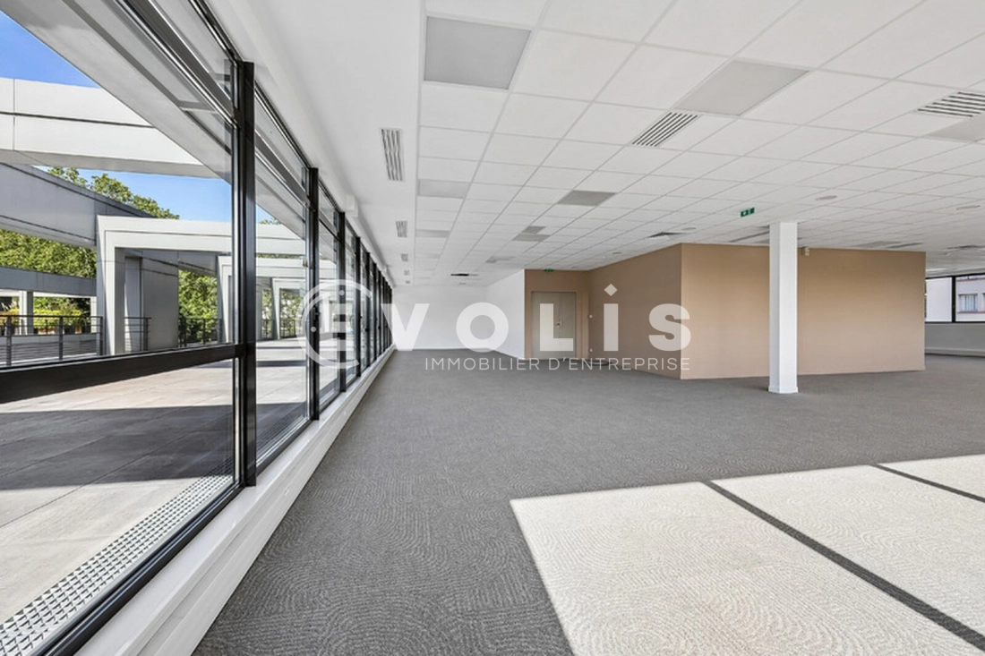 Photo 14 – location Entrepôts / activités	BAGNEUX (92220)