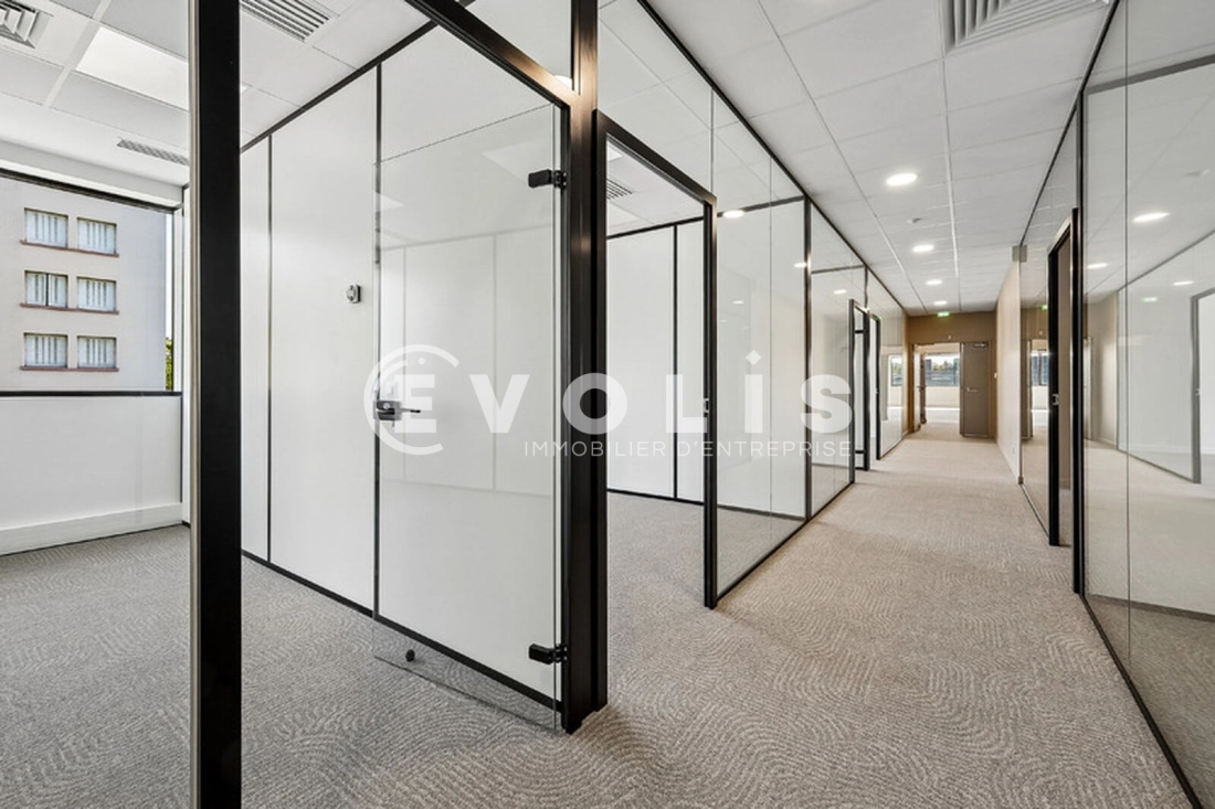 Photo 11 – location Entrepôts / activités	BAGNEUX (92220)