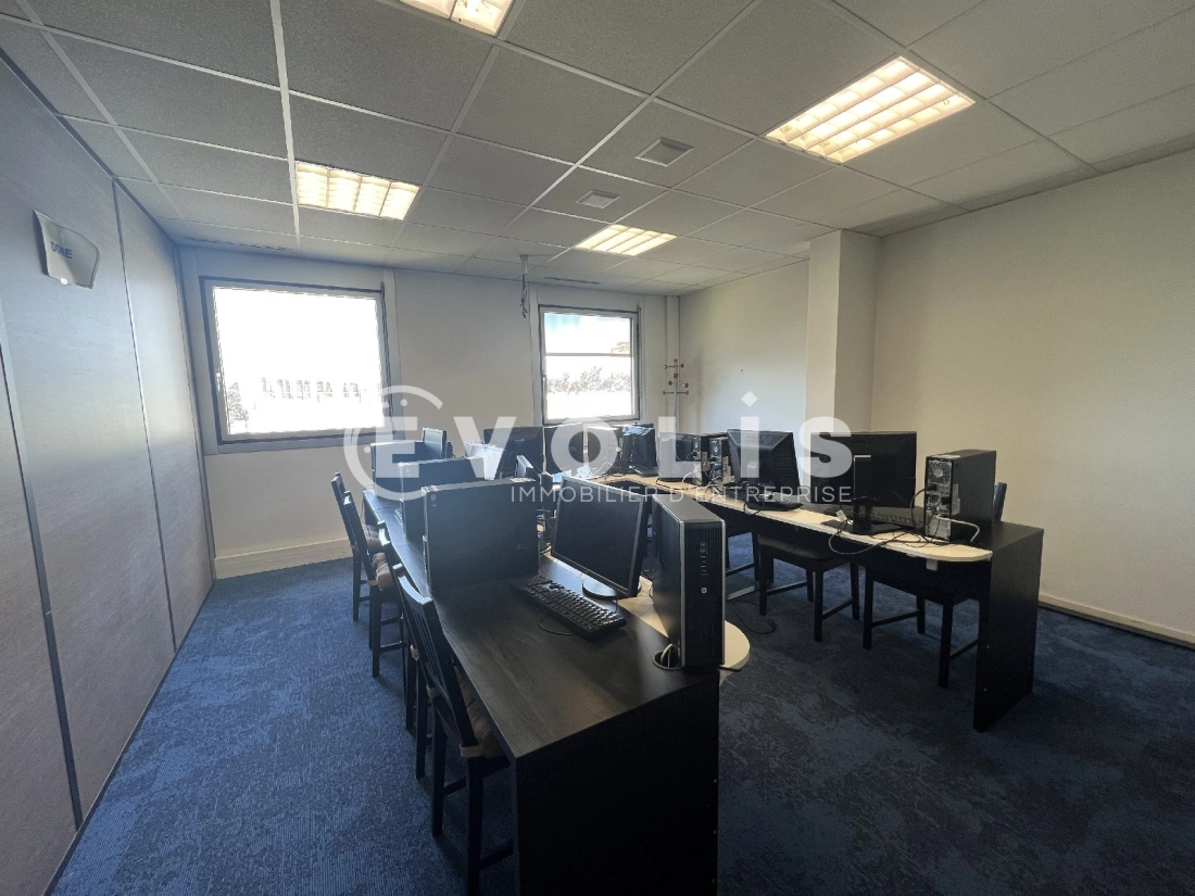 Photo 5 – vente bureaux	NOISY LE GRAND (93160)