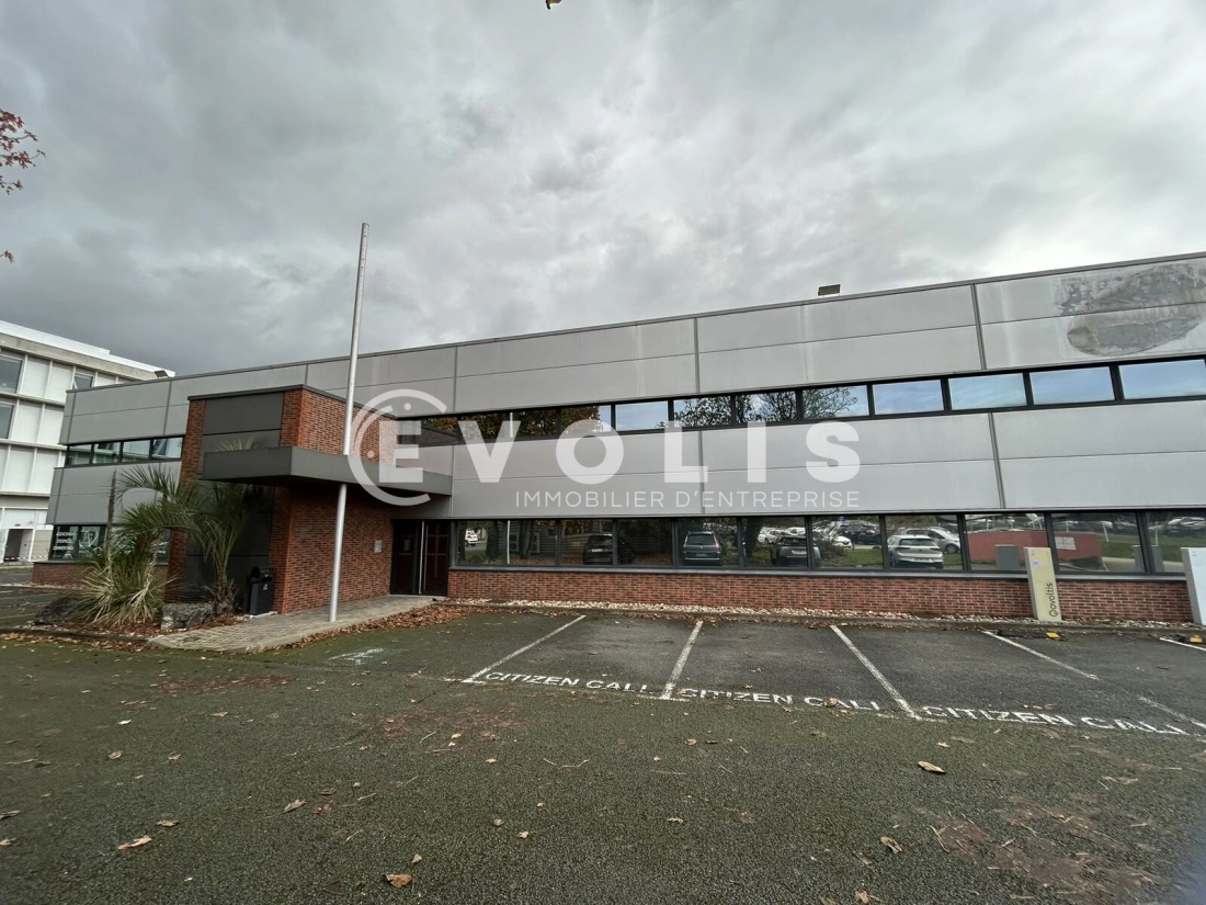 Photo 1 – location bureaux	MERIGNAC (33700)