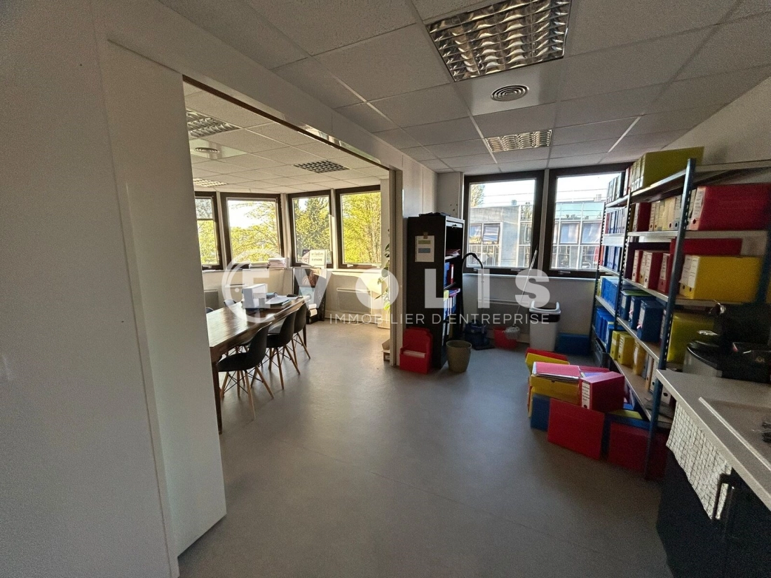 Photo 8 – location bureaux	BRUGES (33520)