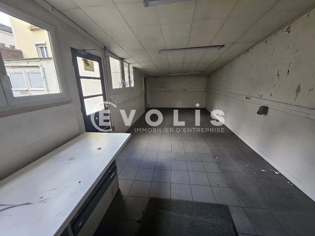 Photo 4 – location Entrepôts / activités	MONTROUGE (92120)