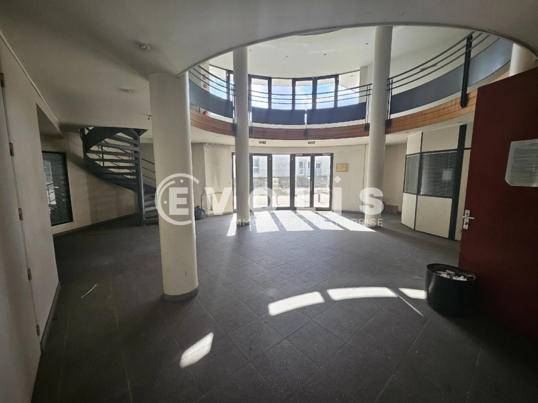 Photo 13 – vente Entrepôts / activités	SCEAUX (92330)