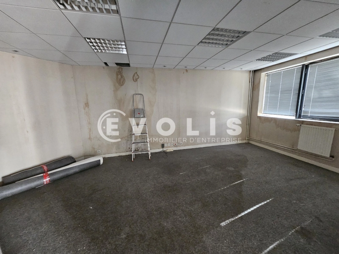 Photo 14 – vente Entrepôts / activités	SCEAUX (92330)