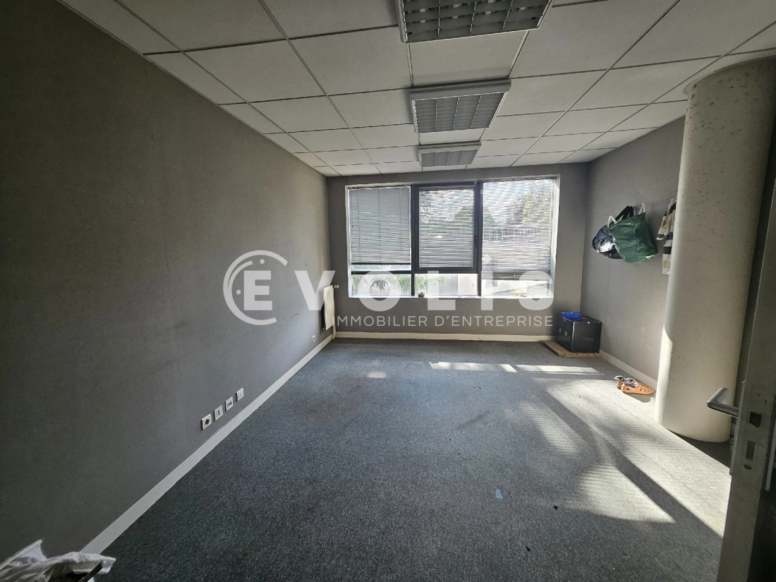 Photo 15 – vente Entrepôts / activités	SCEAUX (92330)