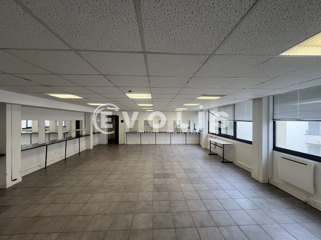Photo 4 – location bureaux	JOINVILLE LE PONT (94340)