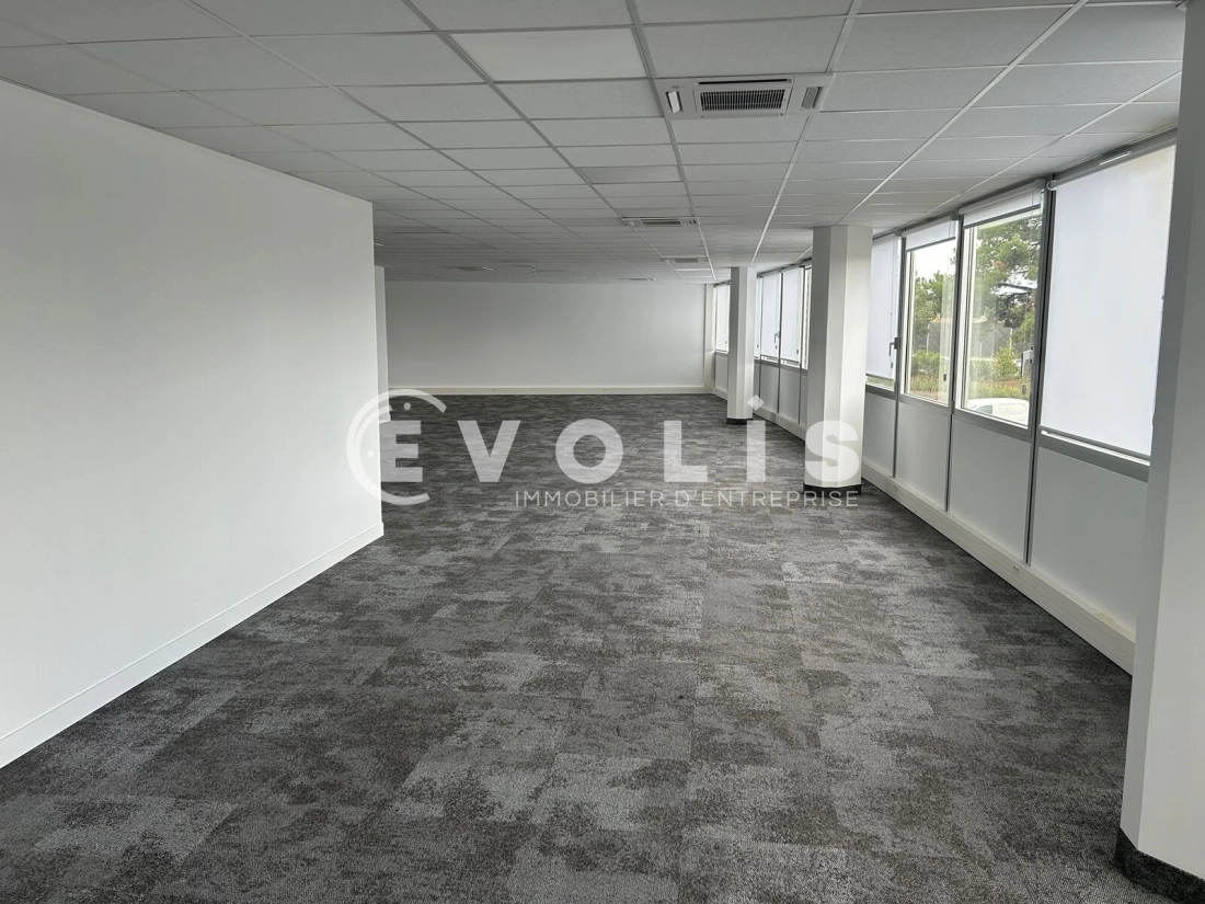 Photo 12 – location bureaux	PESSAC (33600)