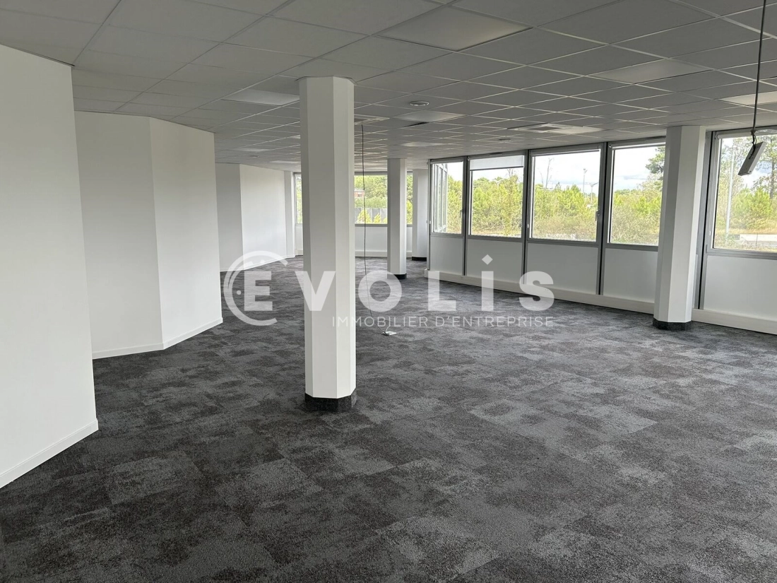 Photo 11 – location bureaux	PESSAC (33600)