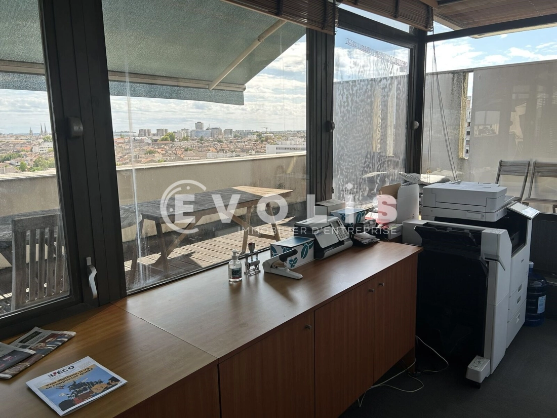 Photo 8 – location bureaux	BORDEAUX (33000)