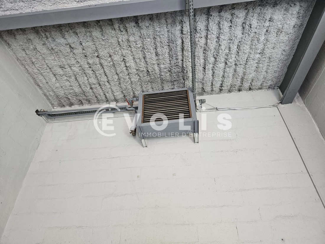 Photo 11 – vente bureaux	IVRY SUR SEINE (94200)