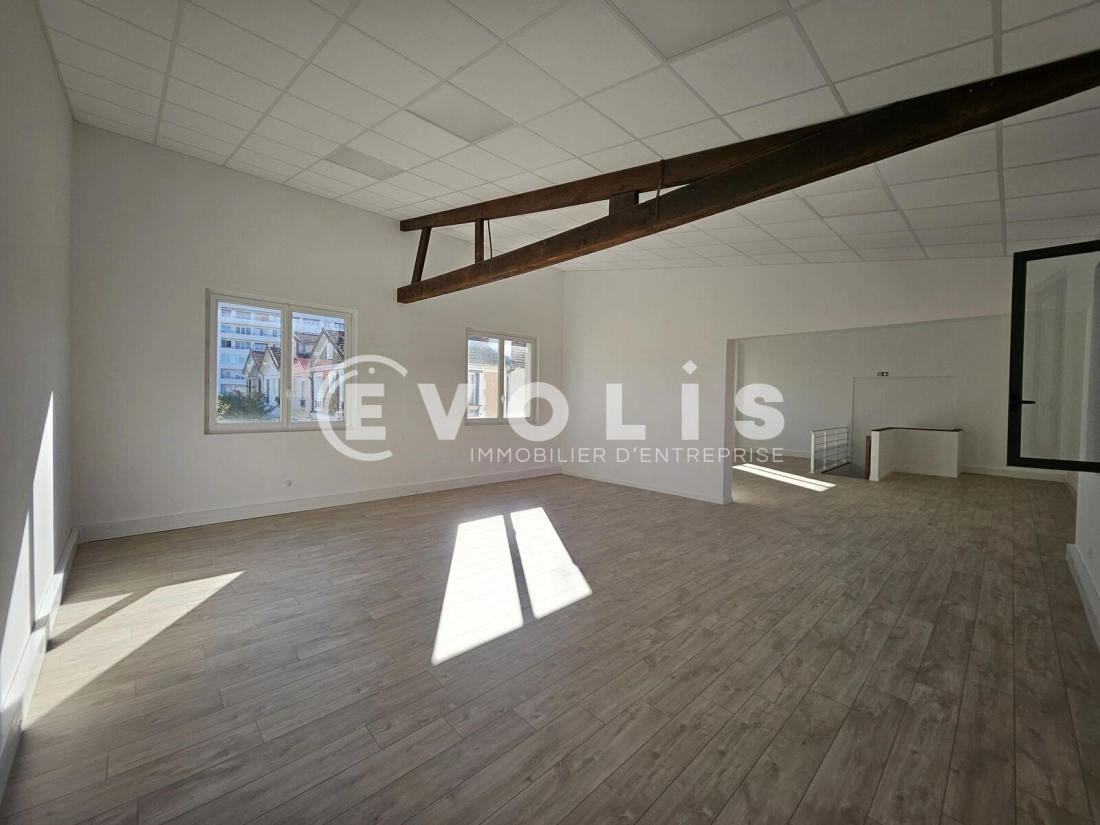 Photo 3 – location bureaux	CACHAN (94230)